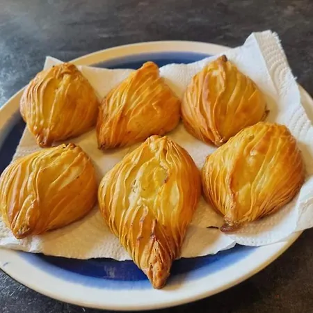 Ewa - 3-bedrooms Near Sliema - St Julians Seafront Gzira