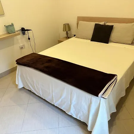 Daire San Albert - 3-Bedrooms Apt Near Sliema - St Julians Seafront Gzira