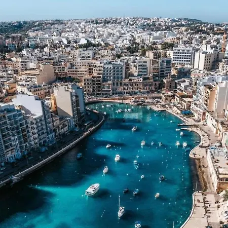 San Albert - 3-Bedrooms Apt Near Sliema - St Julians Seafront *