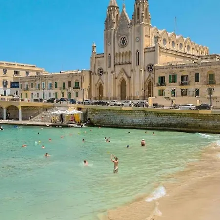 Daire San Albert - 3-Bedrooms Apt Near Sliema - St Julians Seafront
