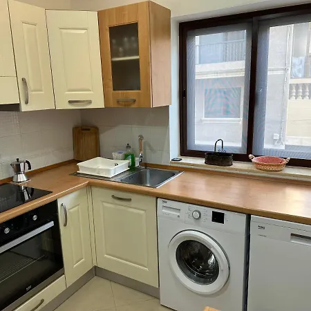 Ewa - 3-bedrooms Near Sliema - St Julians Seafront アパート